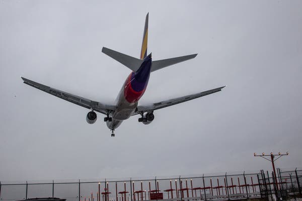 Мировые авиаперевозки оказались под угрозой