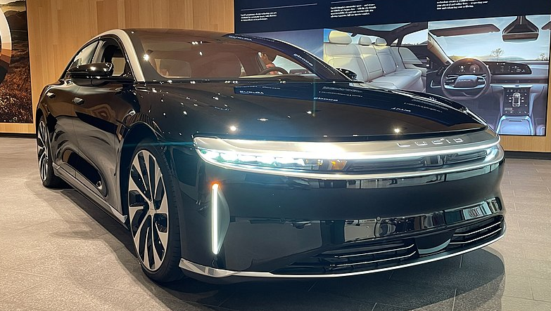 Электрокар Lucid Air — автомобиль года