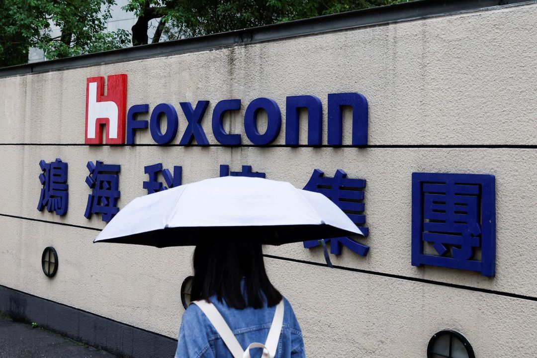 Apple Foxconn впервые запустит производство электромобиля в Саудовской Аравии