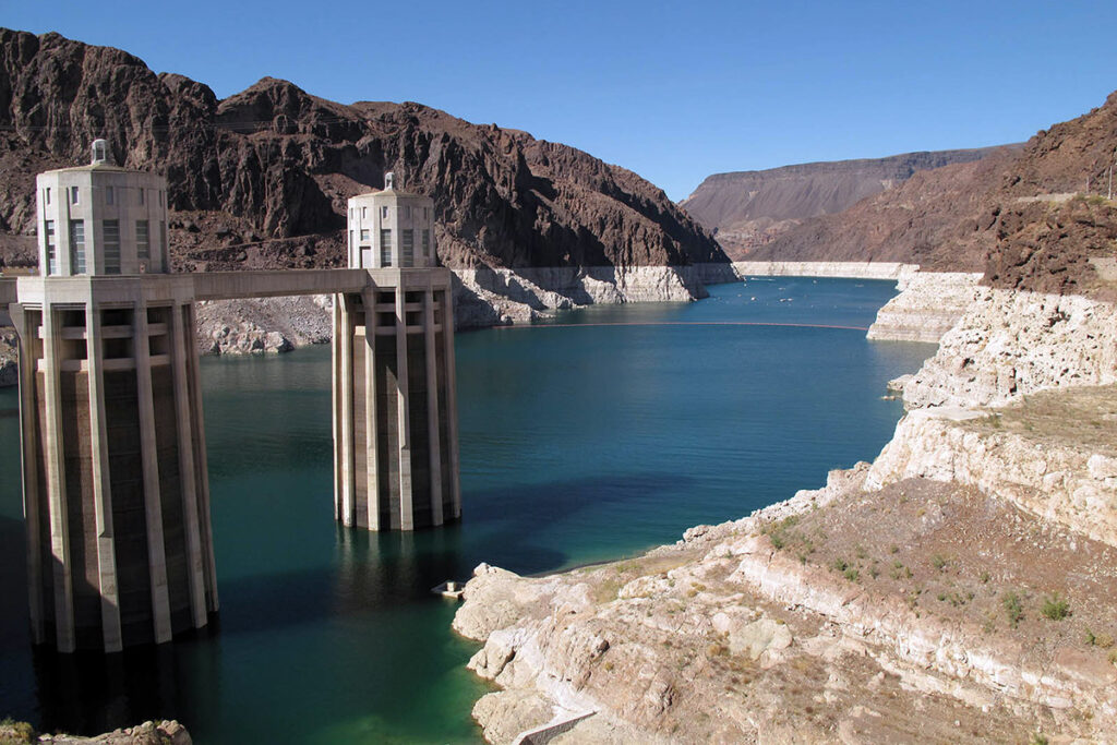 Ученые нашли способ собирать океанский пар для решения проблем с пресной водой