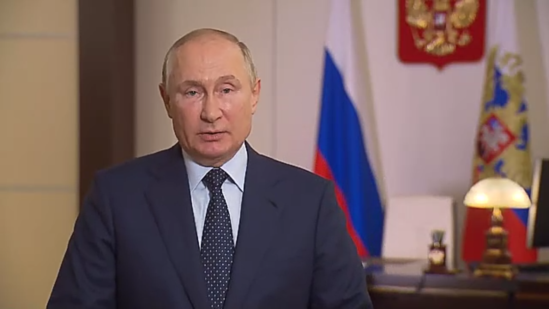 Путин поздравил работников сельского хозяйства с профессиональным праздником